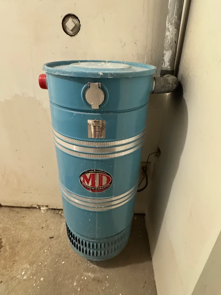 Blue MD central vacuum power unit
